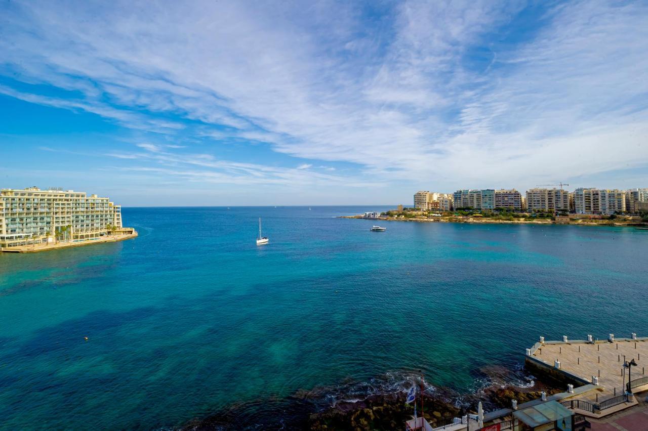 Spinola Bay Top Floor Seafront 3 Bedroom Apartment With Panoramic Sea Views - By Getawaysmalta San Ġiljan Buitenkant foto