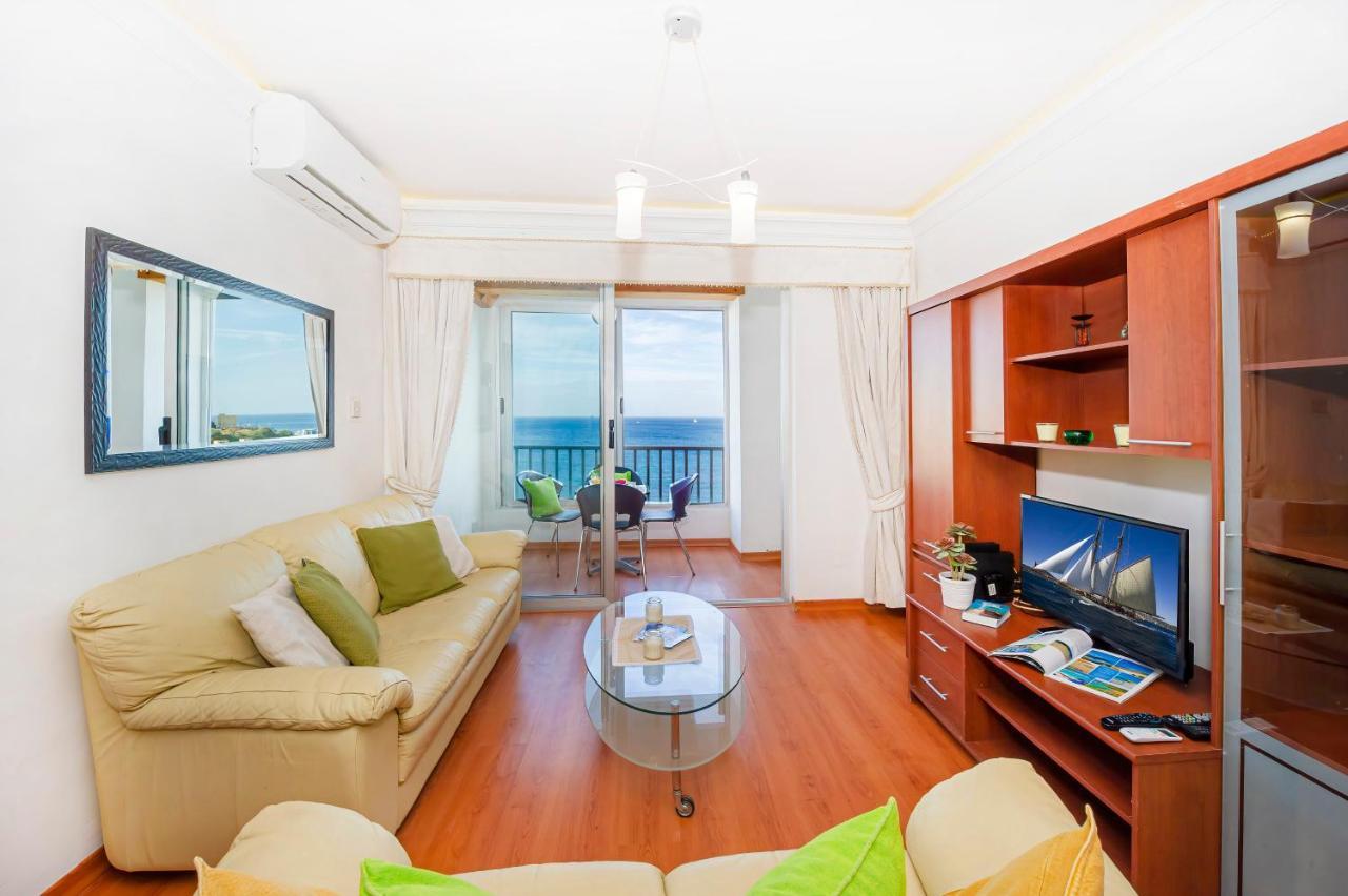 Spinola Bay Top Floor Seafront 3 Bedroom Apartment With Panoramic Sea Views - By Getawaysmalta San Ġiljan Buitenkant foto
