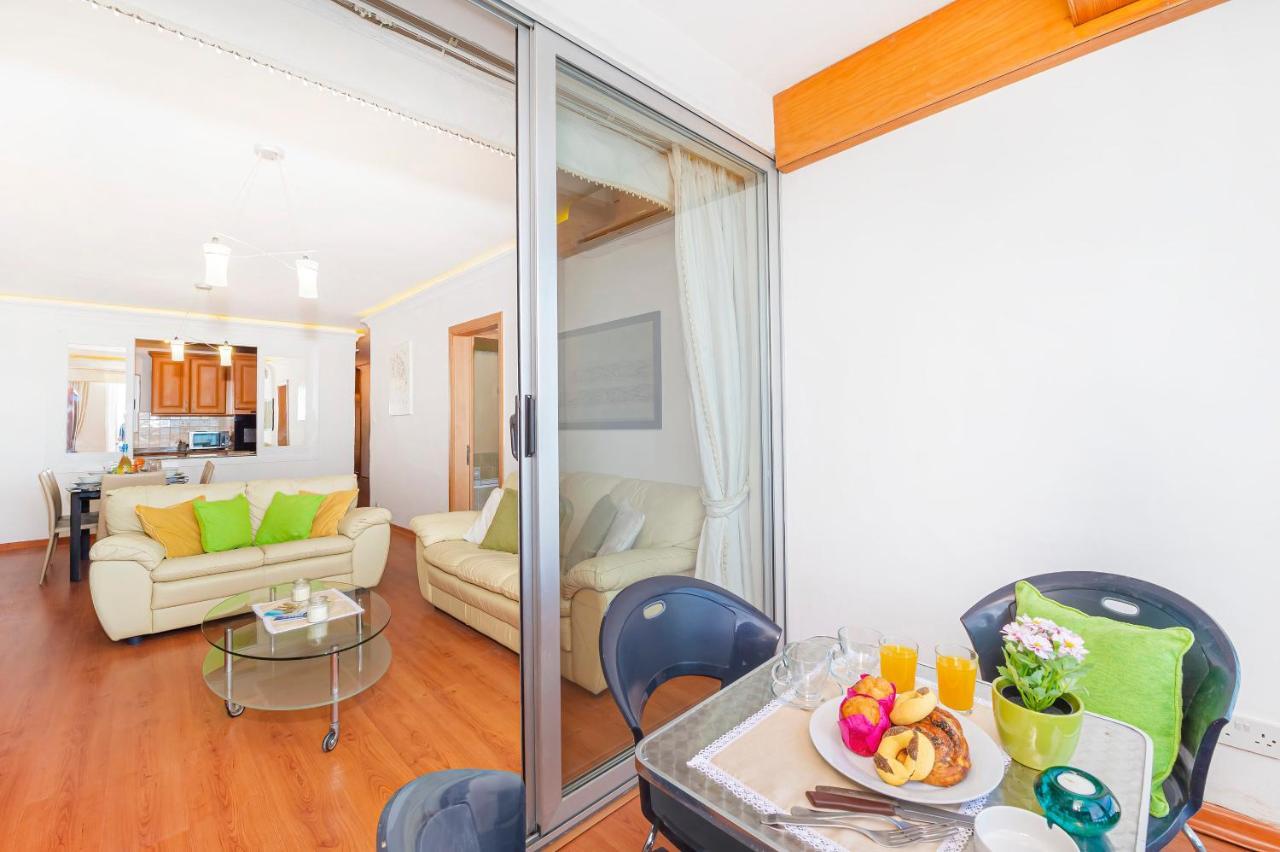 Spinola Bay Top Floor Seafront 3 Bedroom Apartment With Panoramic Sea Views - By Getawaysmalta San Ġiljan Buitenkant foto
