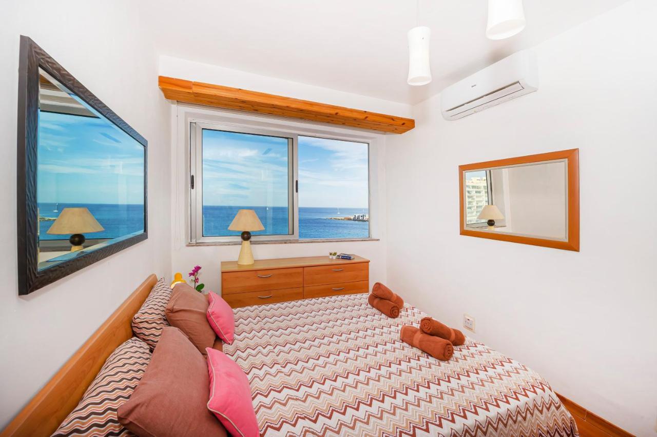 Spinola Bay Top Floor Seafront 3 Bedroom Apartment With Panoramic Sea Views - By Getawaysmalta San Ġiljan Buitenkant foto