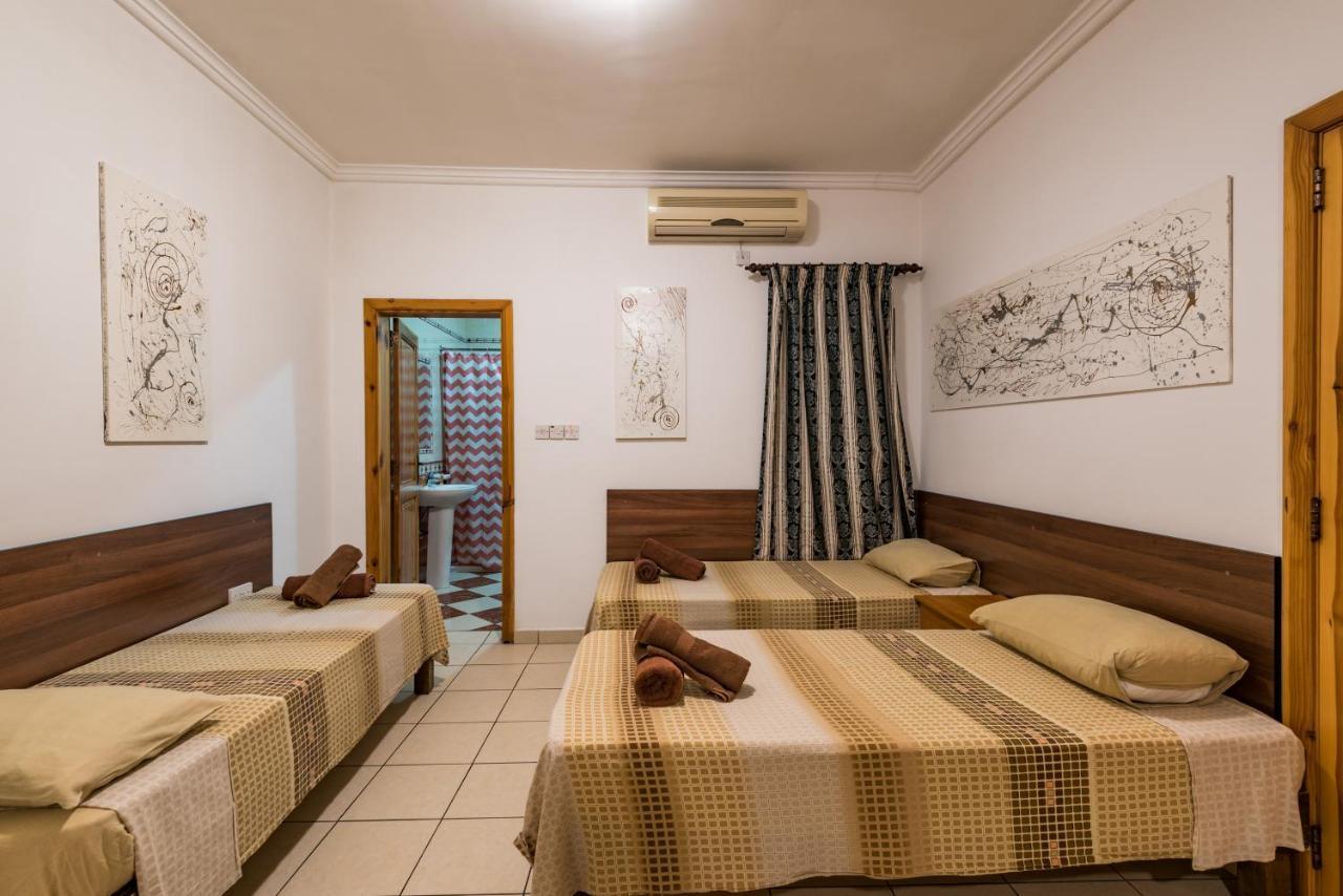 Spinola Bay Top Floor Seafront 3 Bedroom Apartment With Panoramic Sea Views - By Getawaysmalta San Ġiljan Buitenkant foto