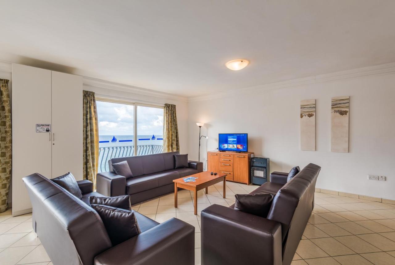 Spinola Bay Top Floor Seafront 3 Bedroom Apartment With Panoramic Sea Views - By Getawaysmalta San Ġiljan Buitenkant foto